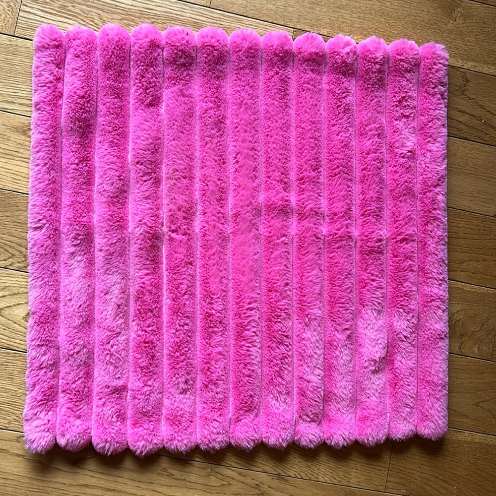 Pillow cases - set of 2 Pink Plush